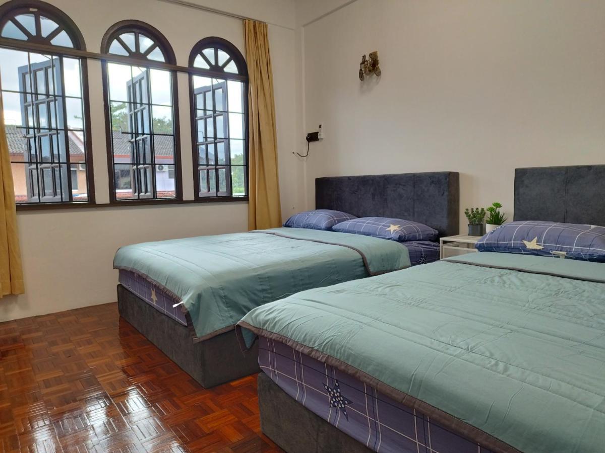 Grand Height Homestay 7A 10Pax 4Rooms Sibu Eksteriør bilde
